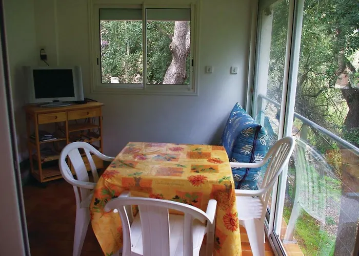 In With Kitchen Διαμέρισμα